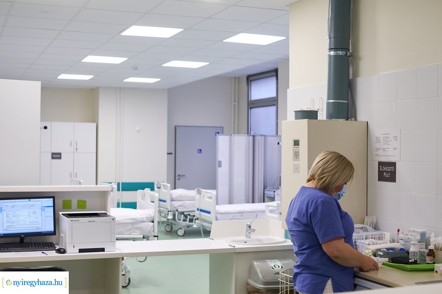 Egynapos sebészeti osztály és új CT a kórházban
