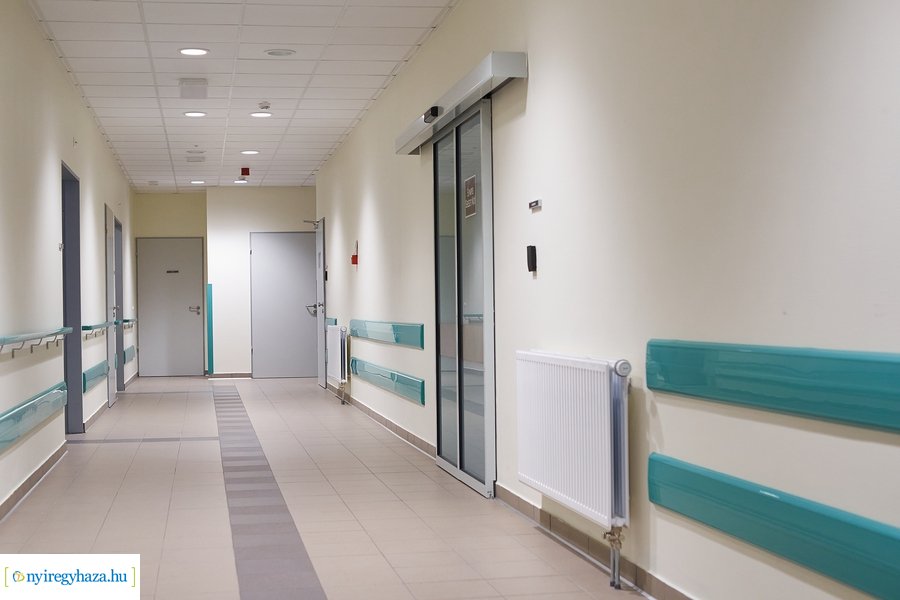 Egynapos sebészeti osztály és új CT a kórházban