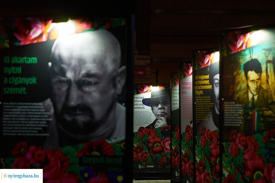 Együtt, szabadon magyar cigány hősök - időszaki kiállítás