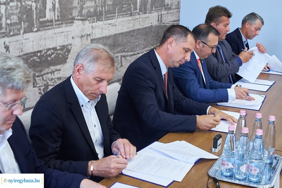 Együttműködési megállapodás a kormányhivatalban