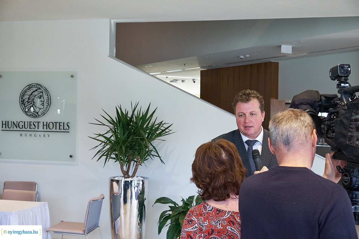 Együttműködési megállapodás a múzeum és a Hunguest Sóstó Hotel között