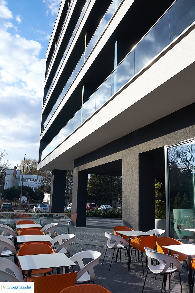 Együttműködési megállapodás a múzeum és a Hunguest Sóstó Hotel között