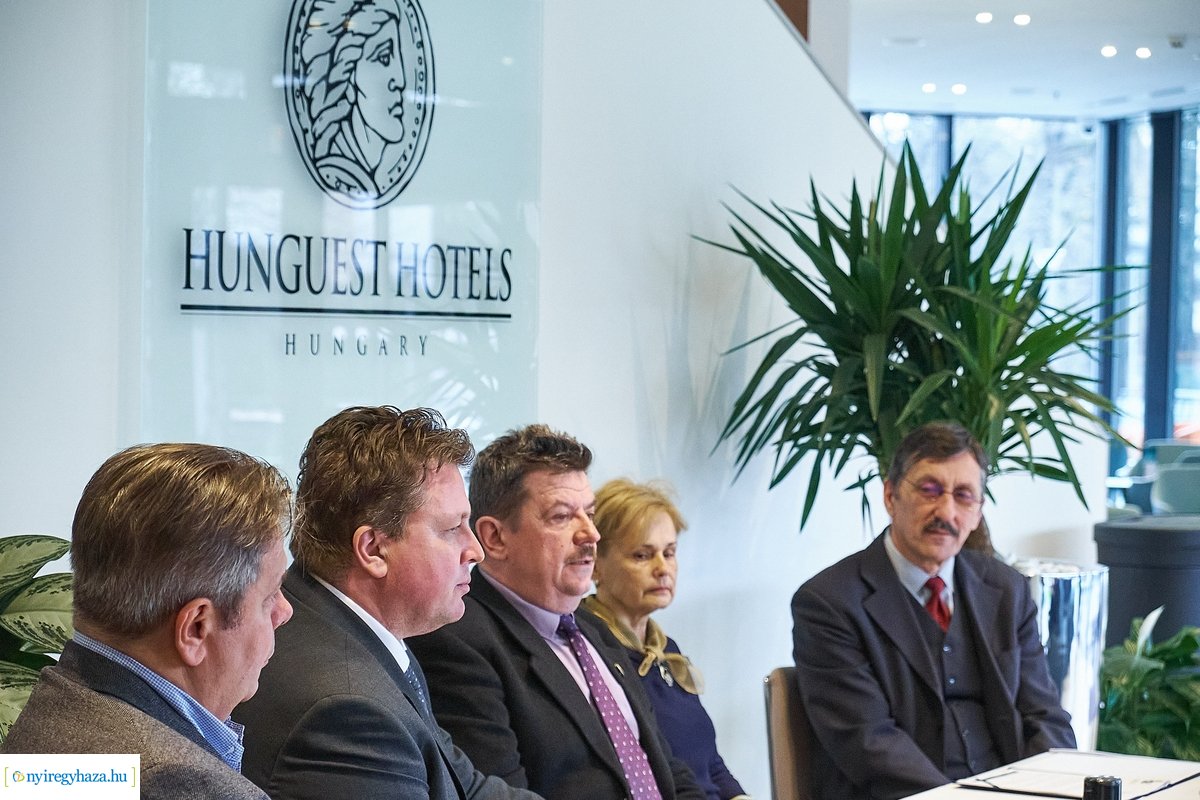 Együttműködési megállapodás a múzeum és a Hunguest Sóstó Hotel között