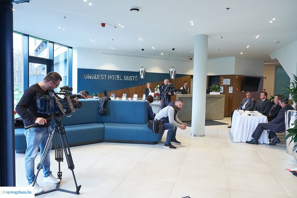 Együttműködési megállapodás a múzeum és a Hunguest Sóstó Hotel között