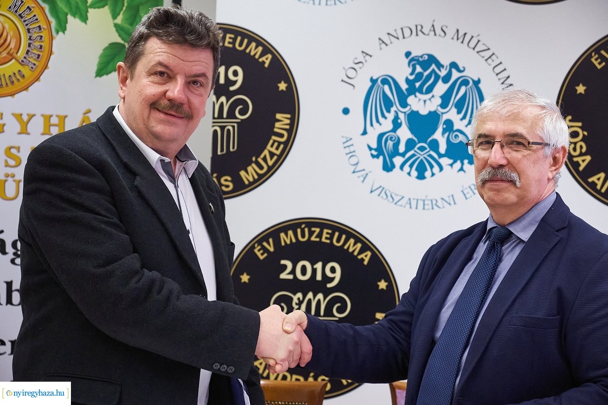 Együttműködési megállapodás a múzeumban