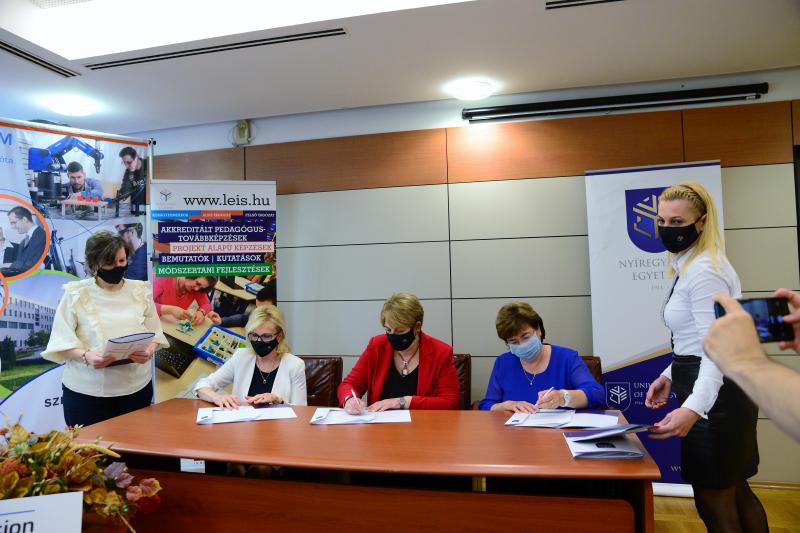 Együttműködési megállapodás aláírása a Nyíregyházi Egyetemen