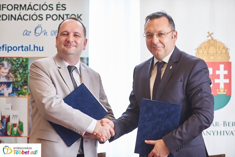 Együttműködési megállapodás aláírása