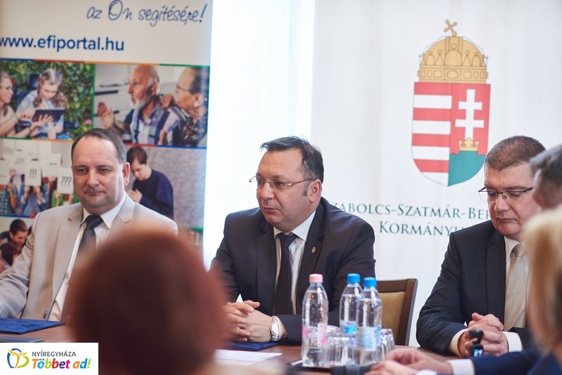 Együttműködési megállapodás aláírása