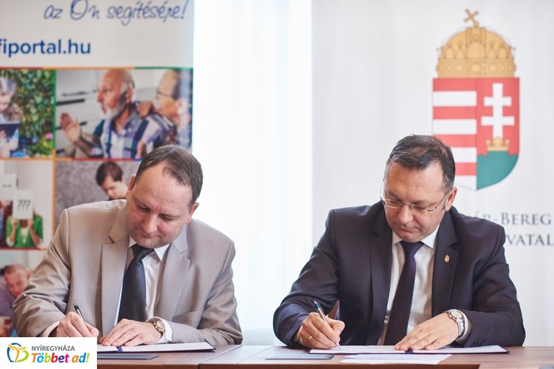 Együttműködési megállapodás aláírása