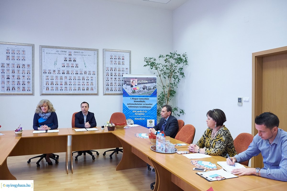 Együttműködési megállapodás az Egészségügyi Karral