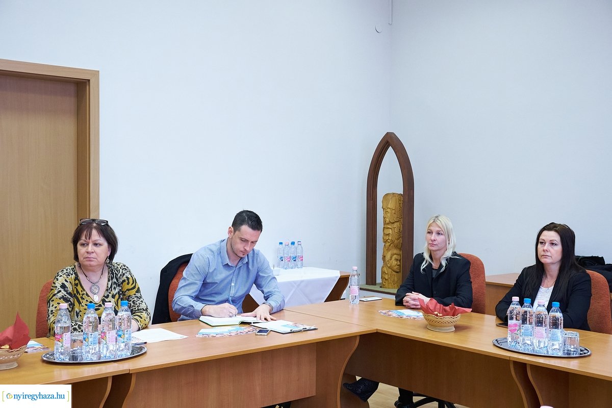 Együttműködési megállapodás az Egészségügyi Karral