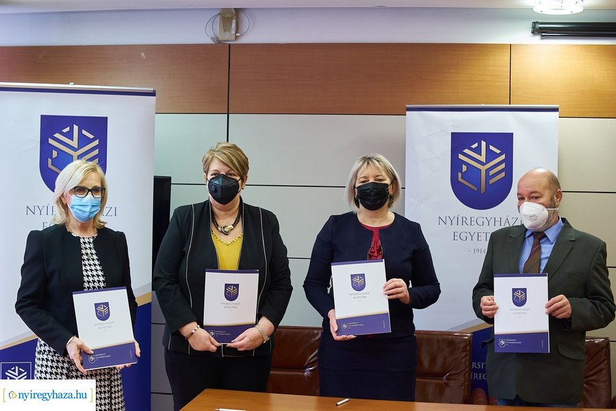 Együttműködési megállapodás az egyetemen - 20220126