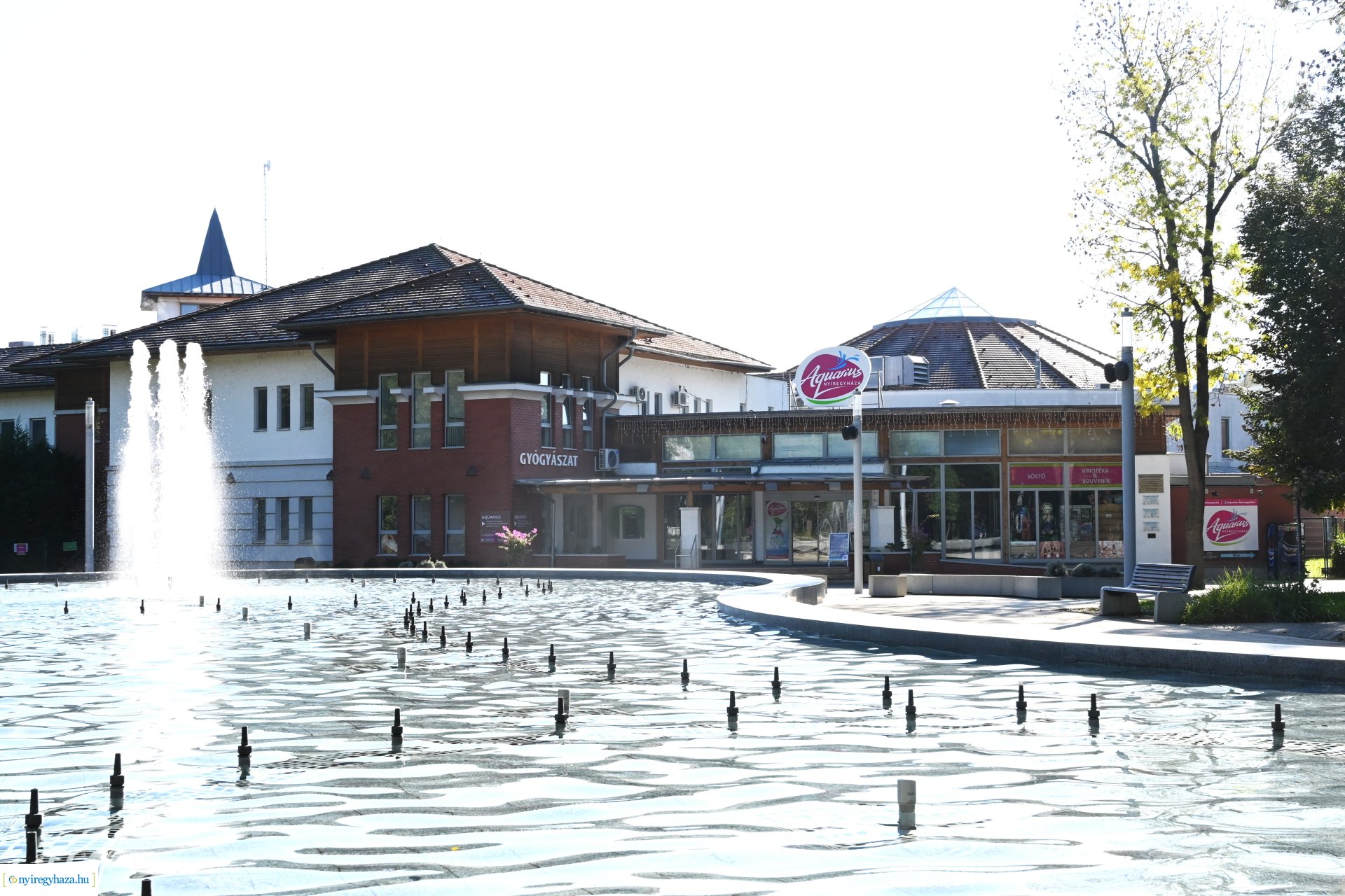 Együttműködési megállapodás - balneoterápiás kurzus indul a Sóstó Gyógyfürdő Zrt-nél