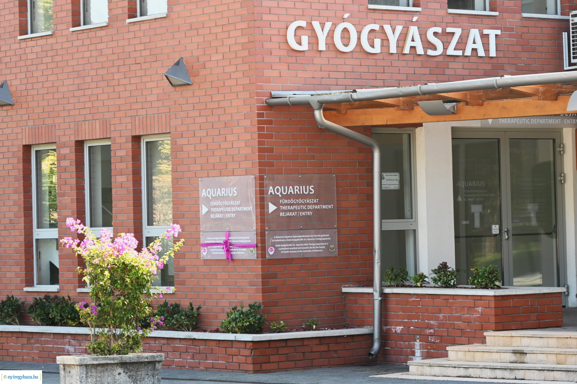 Együttműködési megállapodás - balneoterápiás kurzus indul a Sóstó Gyógyfürdő Zrt-nél