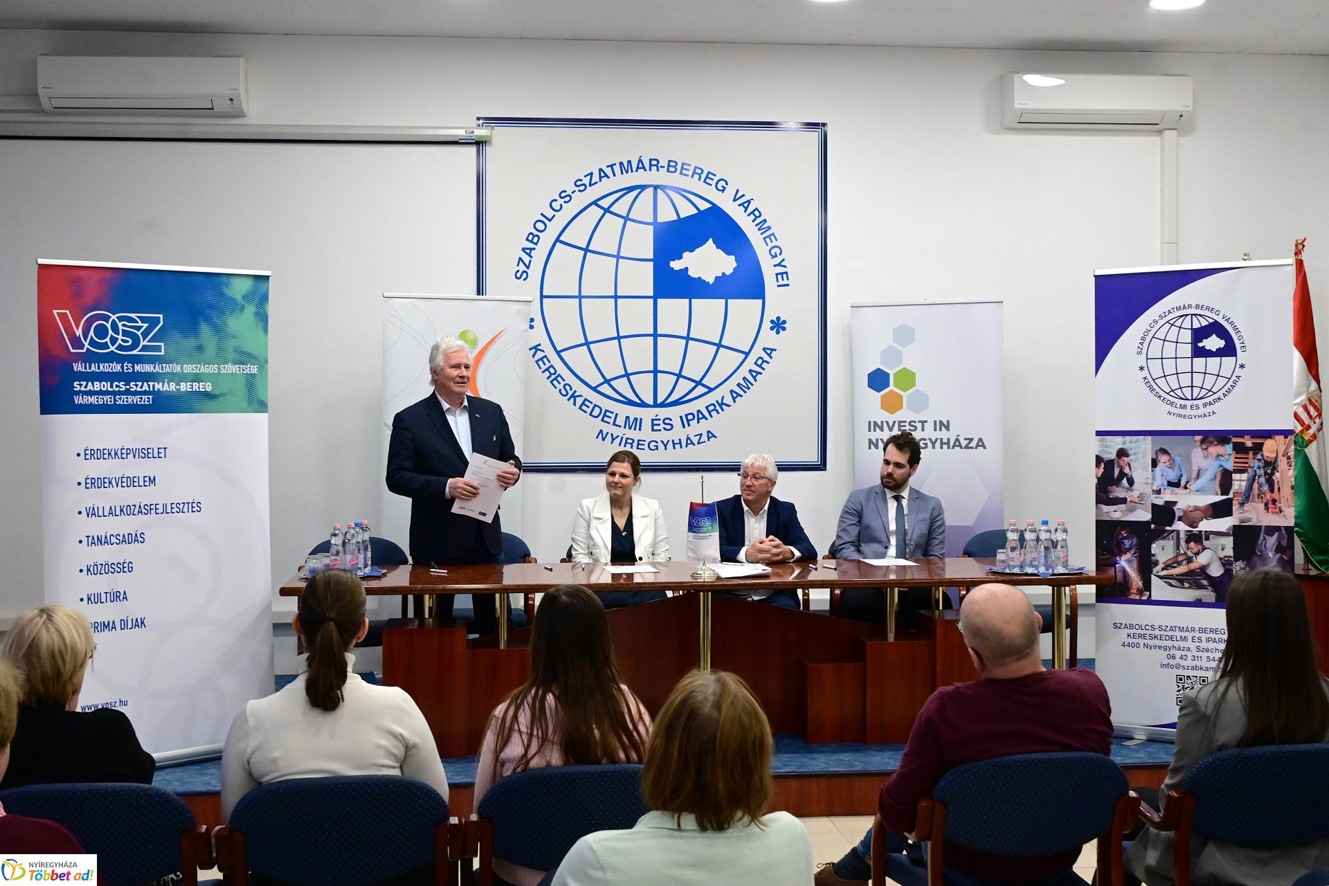 Együttműködési szerződés aláírása a Kereskedelmi és Iparkamarában