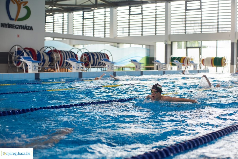 Eissmann Városi Sportuszoda átadó