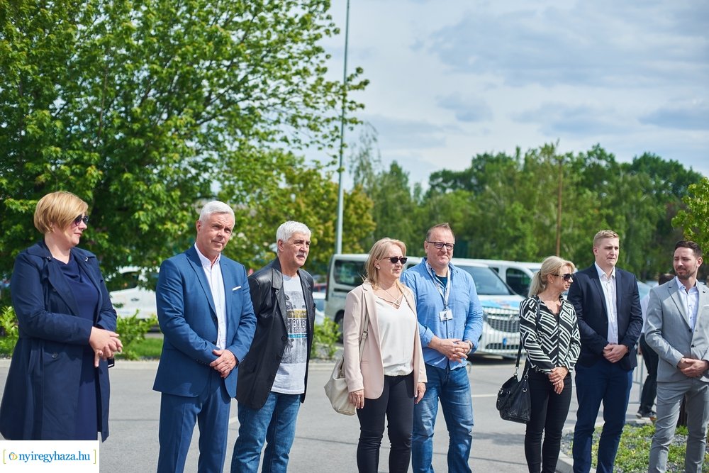 Eissmann Városi Sportuszoda átadó