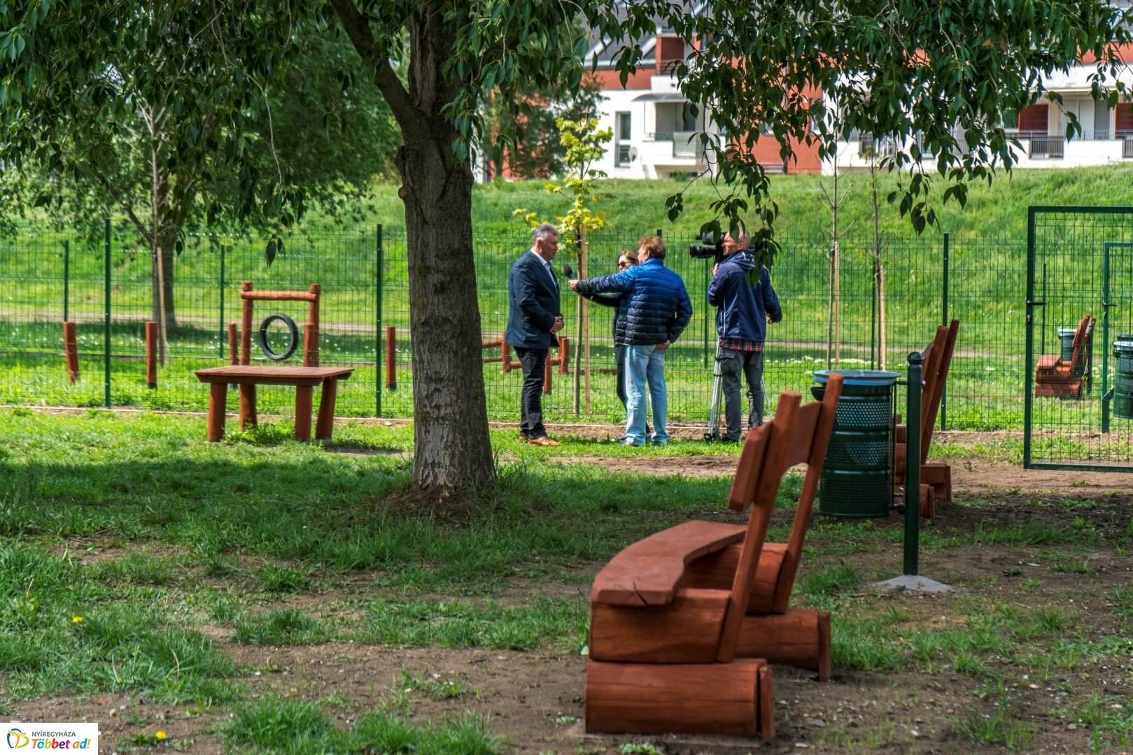 Életképek a Nyíregyházi Televízió munkatársainak mindennapjaiból