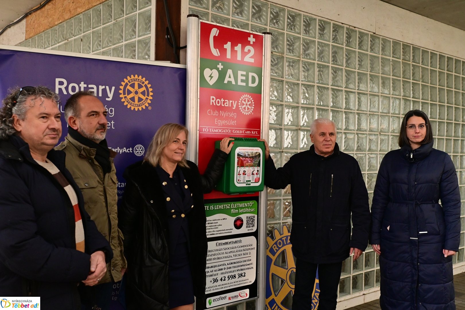 Életmentő defibrillátorokat adtak át 2025 decemberében