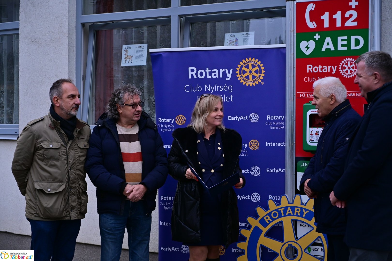 Életmentő defibrillátorokat adtak át 2025 decemberében