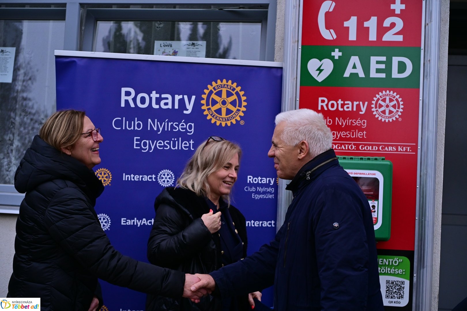 Életmentő defibrillátorokat adtak át 2025 decemberében