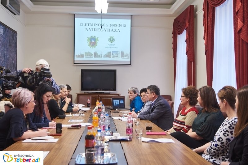 Életminőség Nyíregyházán sajtótájékoztató