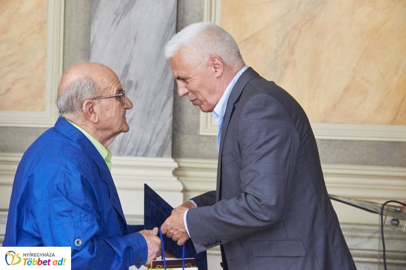 Élettörténetek - díjátadó