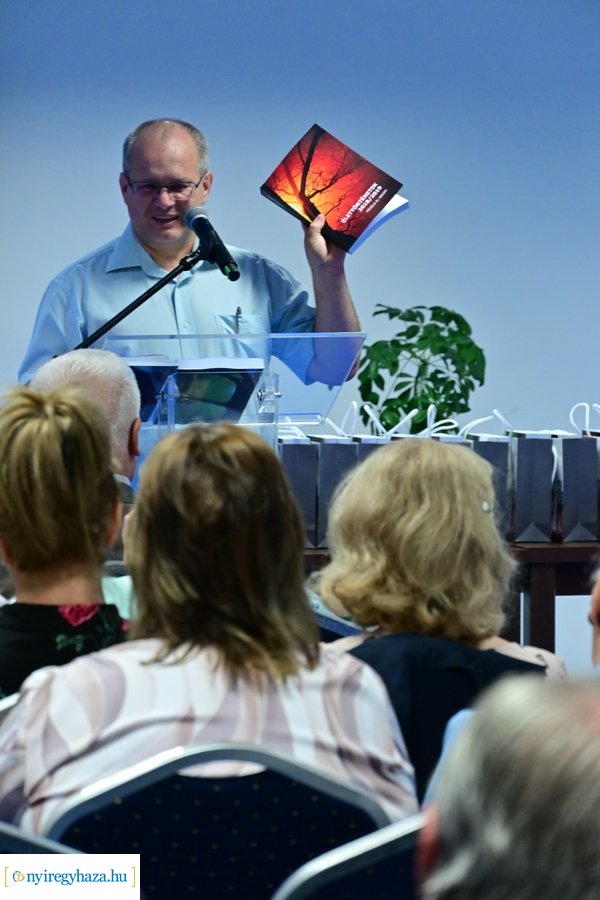 Élettörténetek - könyvbemutató 2024