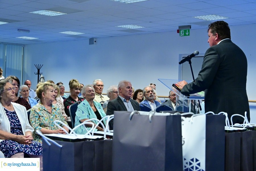 Élettörténetek - könyvbemutató 2024