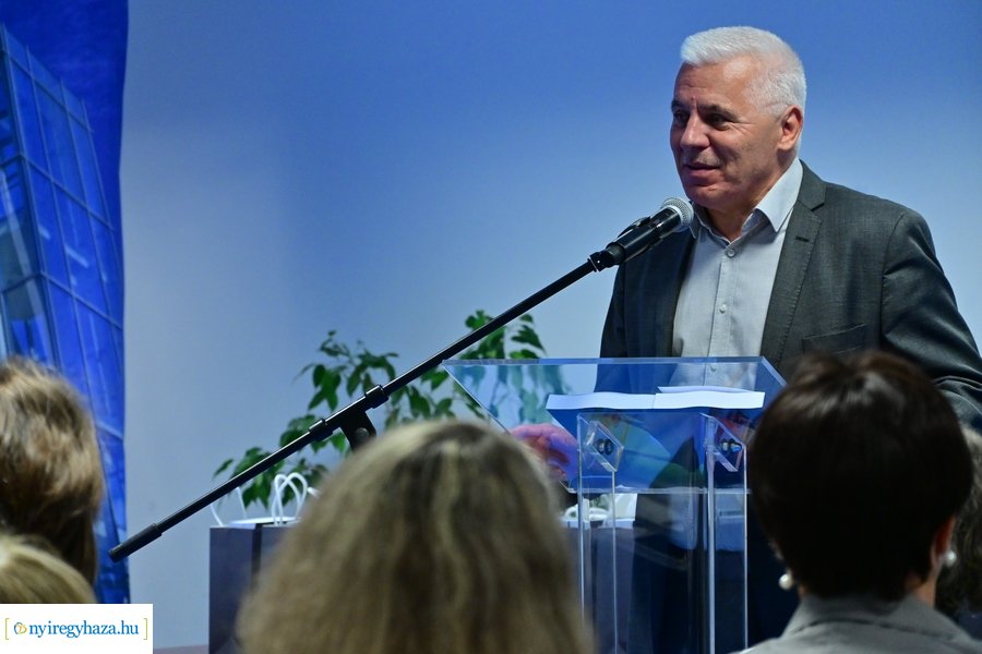 Élettörténetek - könyvbemutató 2024