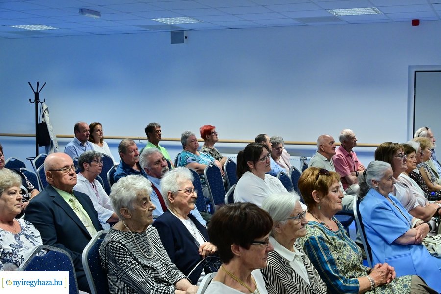 Élettörténetek - könyvbemutató 2024