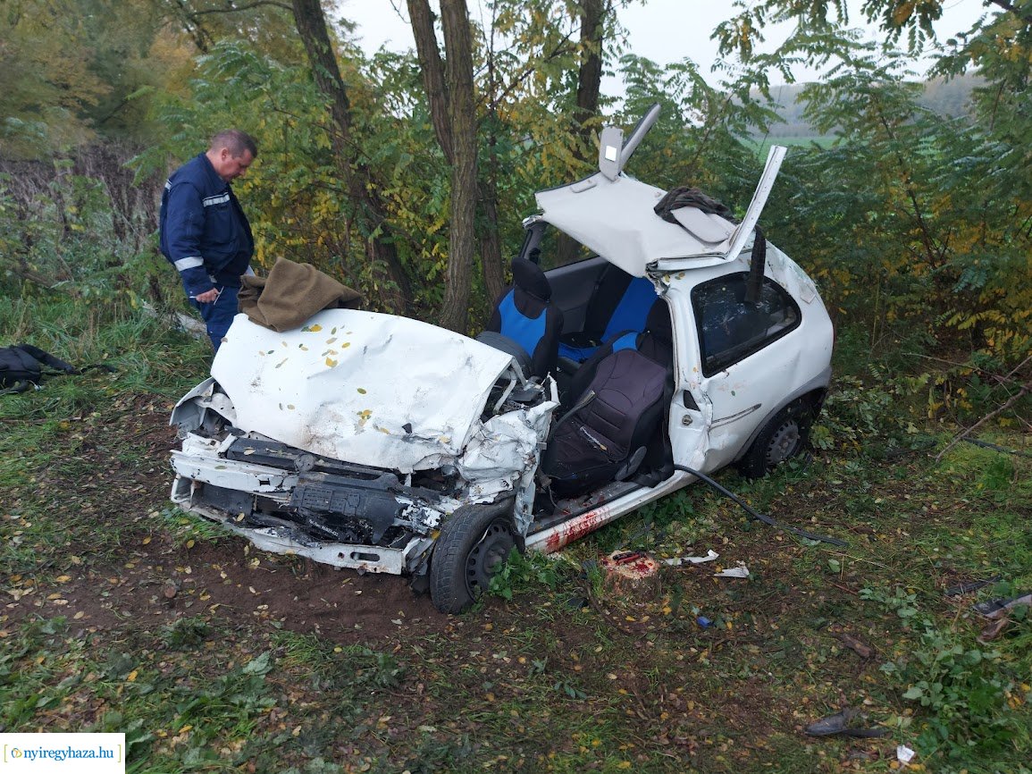 Életveszélyes állapotban szállították kórházba a Kótajnál történt baleset egyik sérültjét