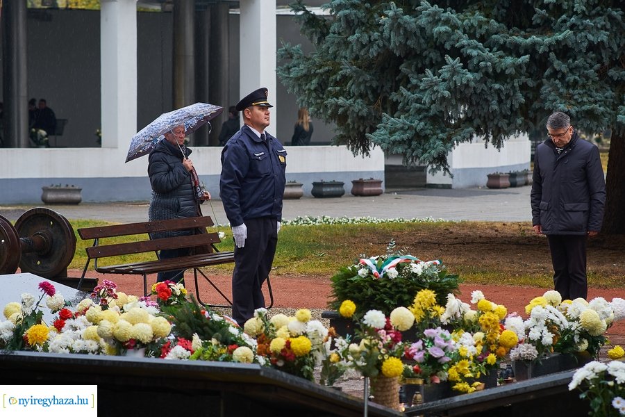 Elhurcoltakra emlékezünk 2021