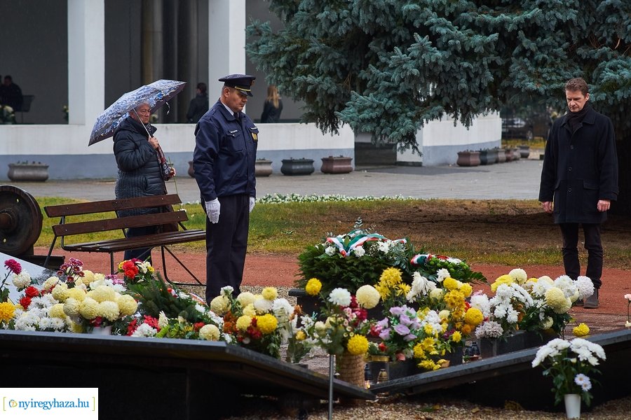 Elhurcoltakra emlékezünk 2021