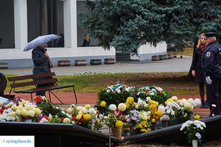 Elhurcoltakra emlékezünk 2021