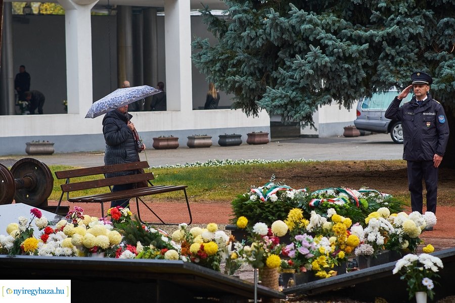 Elhurcoltakra emlékezünk 2021