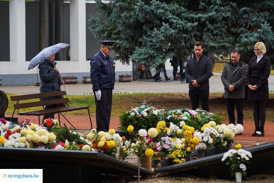 Elhurcoltakra emlékezünk 2021