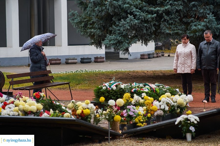 Elhurcoltakra emlékezünk 2021