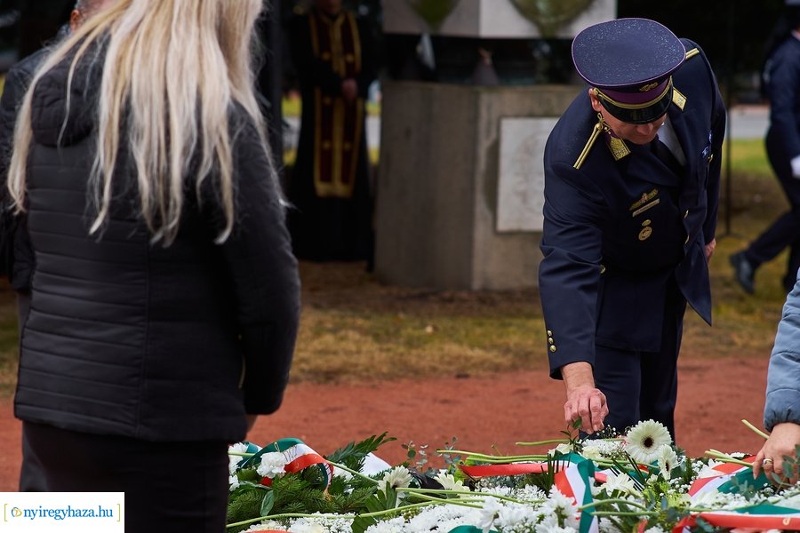 Elhurcoltakra emlékezünk 2021