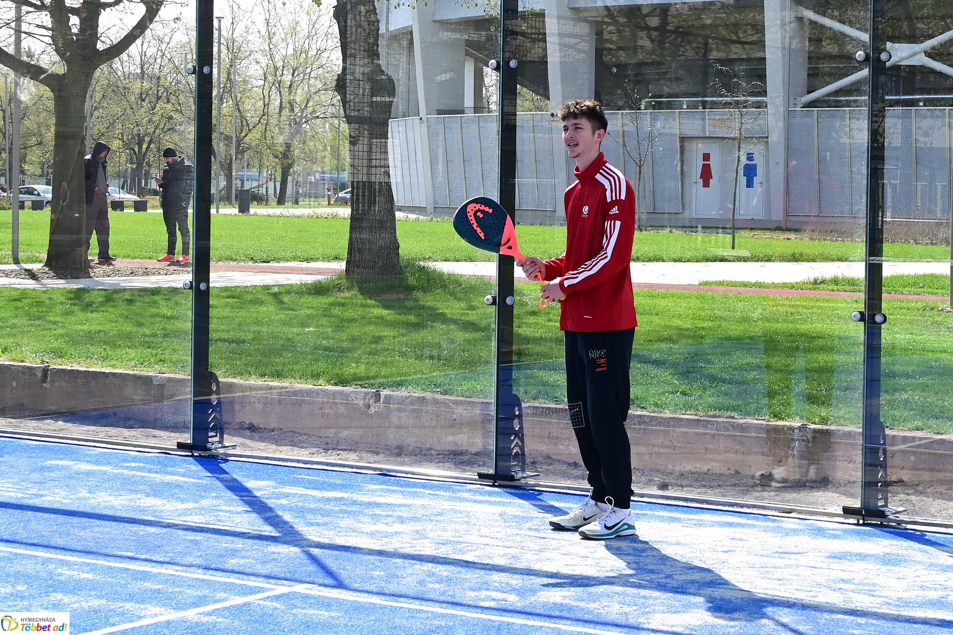 Elkészült az első padel pálya Nyíregyházán