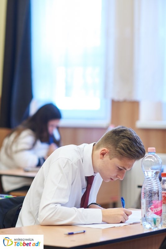 Elkezdődött a 2019-es írásbeli érettségi