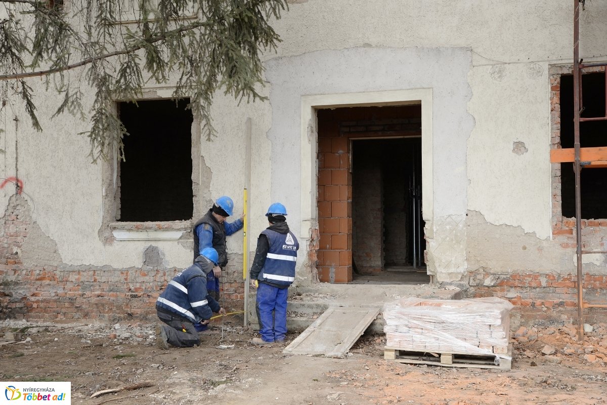 Elkezdődött a barnamezős területek rehabilitációja