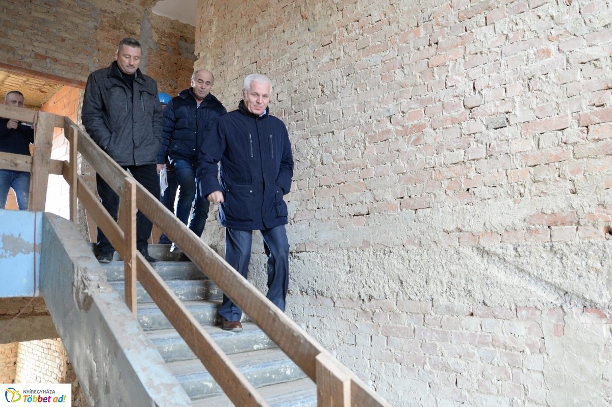 Elkezdődött a barnamezős területek rehabilitációja