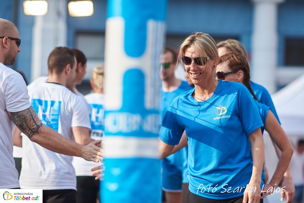 Elkezdődött a Hübner strand röpi