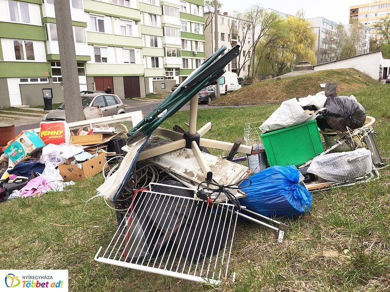 Elkezdődött a lomtalanítás