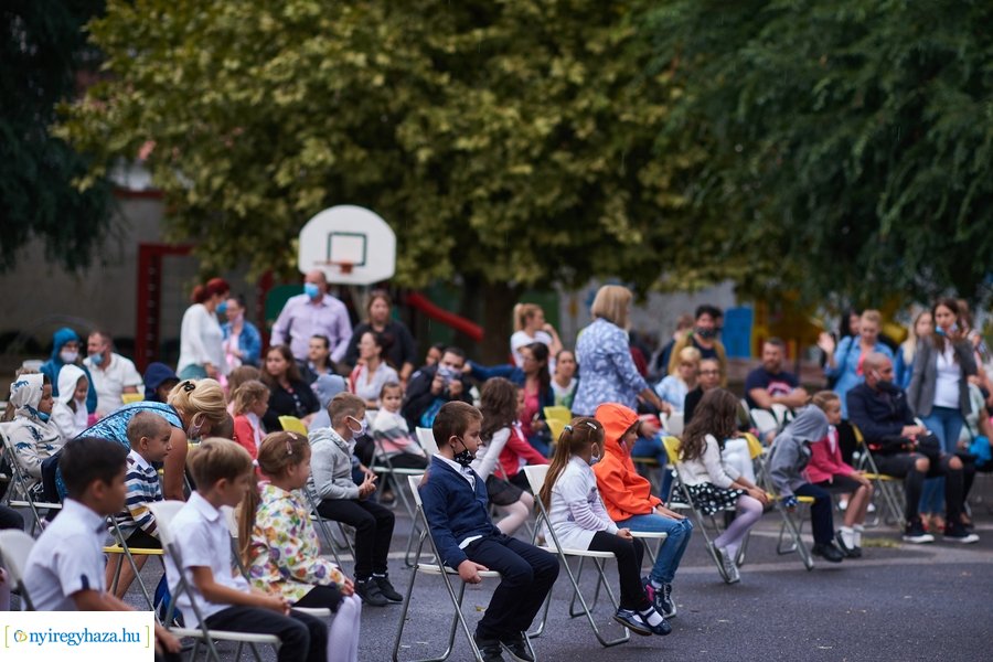 Elkezdődött a tanév 2020-2021