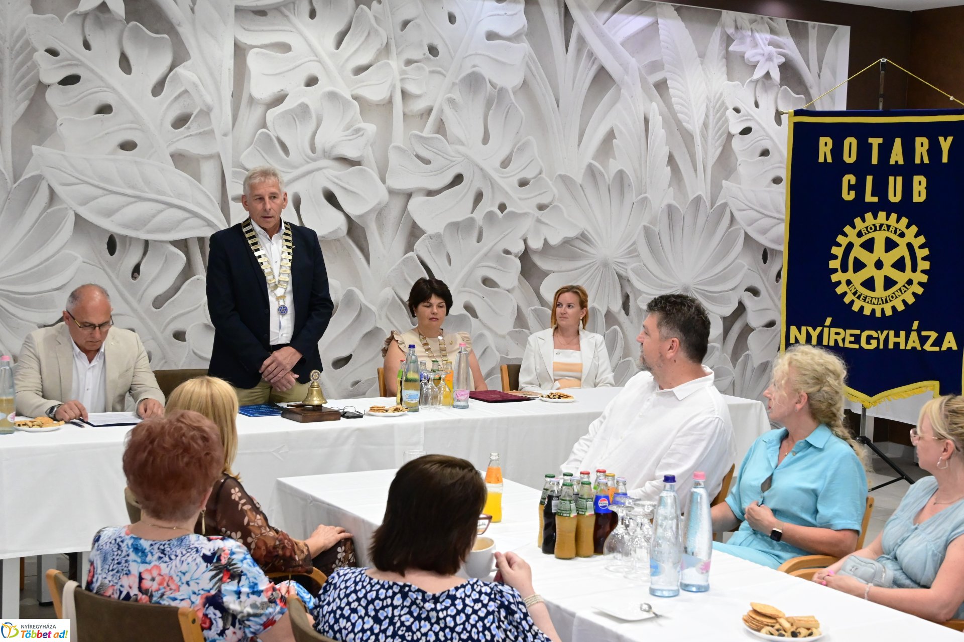 Elnöki láncátadó ünnepség a Rotary Club Nyíregyháza életében