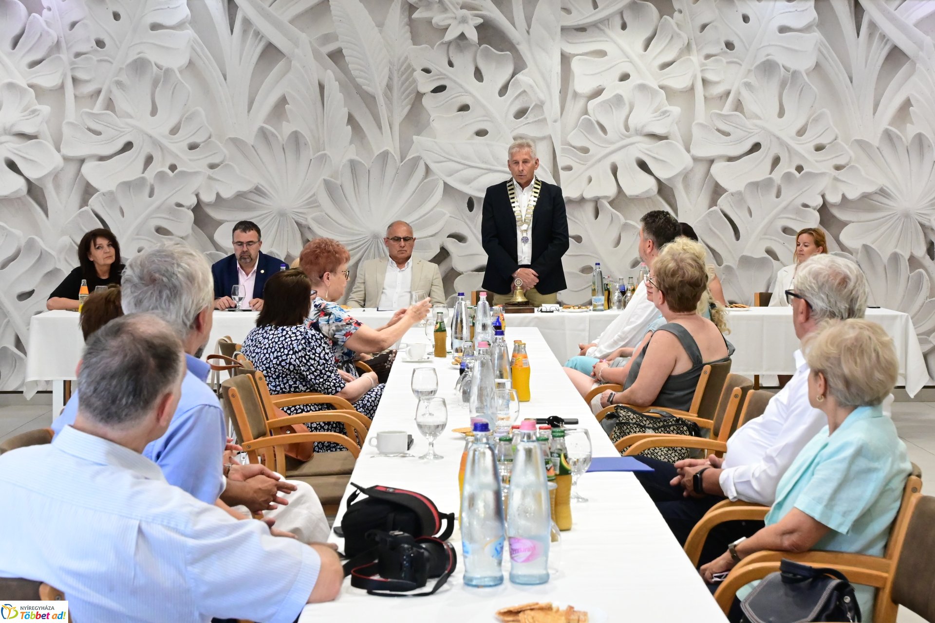 Elnöki láncátadó ünnepség a Rotary Club Nyíregyháza életében