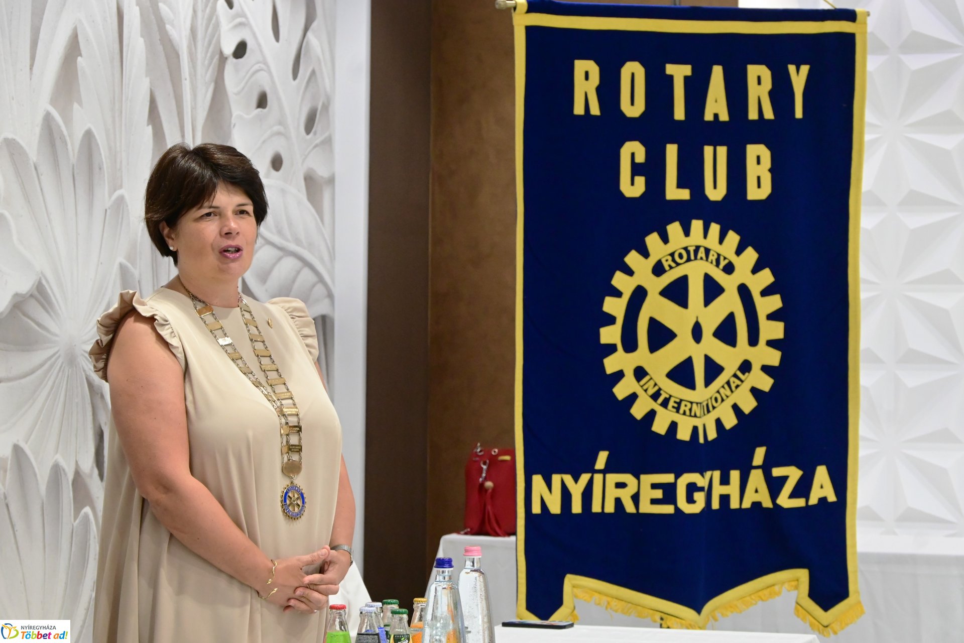 Elnöki láncátadó ünnepség a Rotary Club Nyíregyháza életében