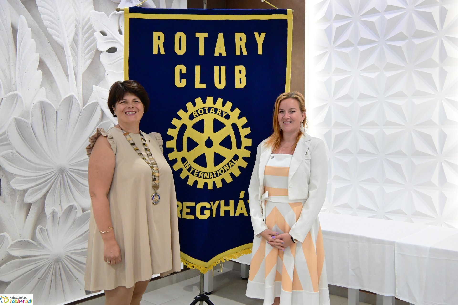 Elnöki láncátadó ünnepség a Rotary Club Nyíregyháza életében